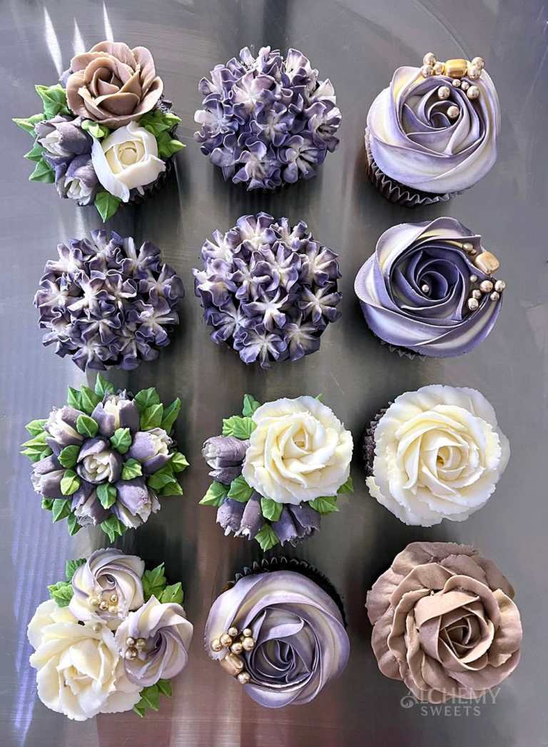 Buttercream Flowers for Beginners (Start Here)